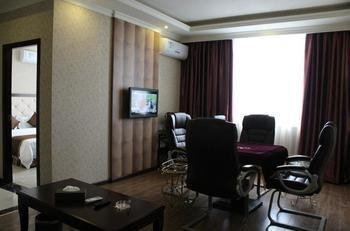 Xipu Xindu Hanhai Holiday Hotel מראה חיצוני תמונה